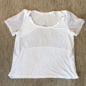 Alo yoga white top